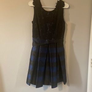 Size 4 Eliza J dress